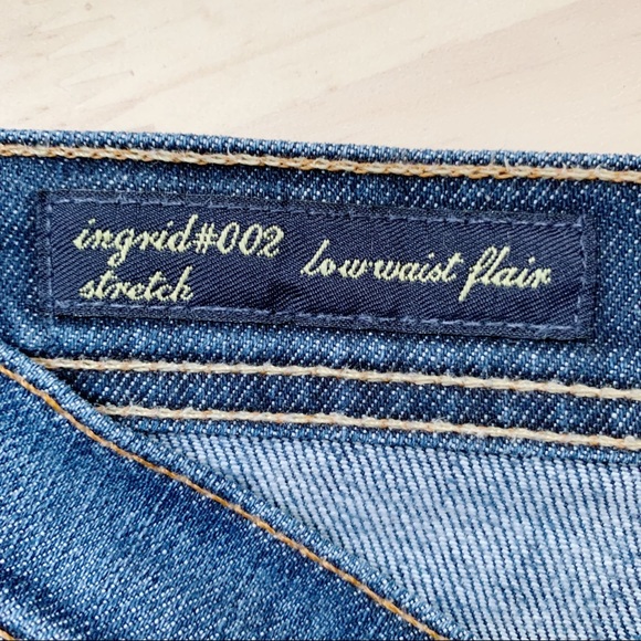 Citizens of Humanity • Ingrid #002 Stretch Low Waist Flair, Medium Wash, Size 28 - Picture 5 of 16